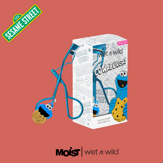 Wet N Wild  Cowabunga! Eyelash Curler With Key Chain